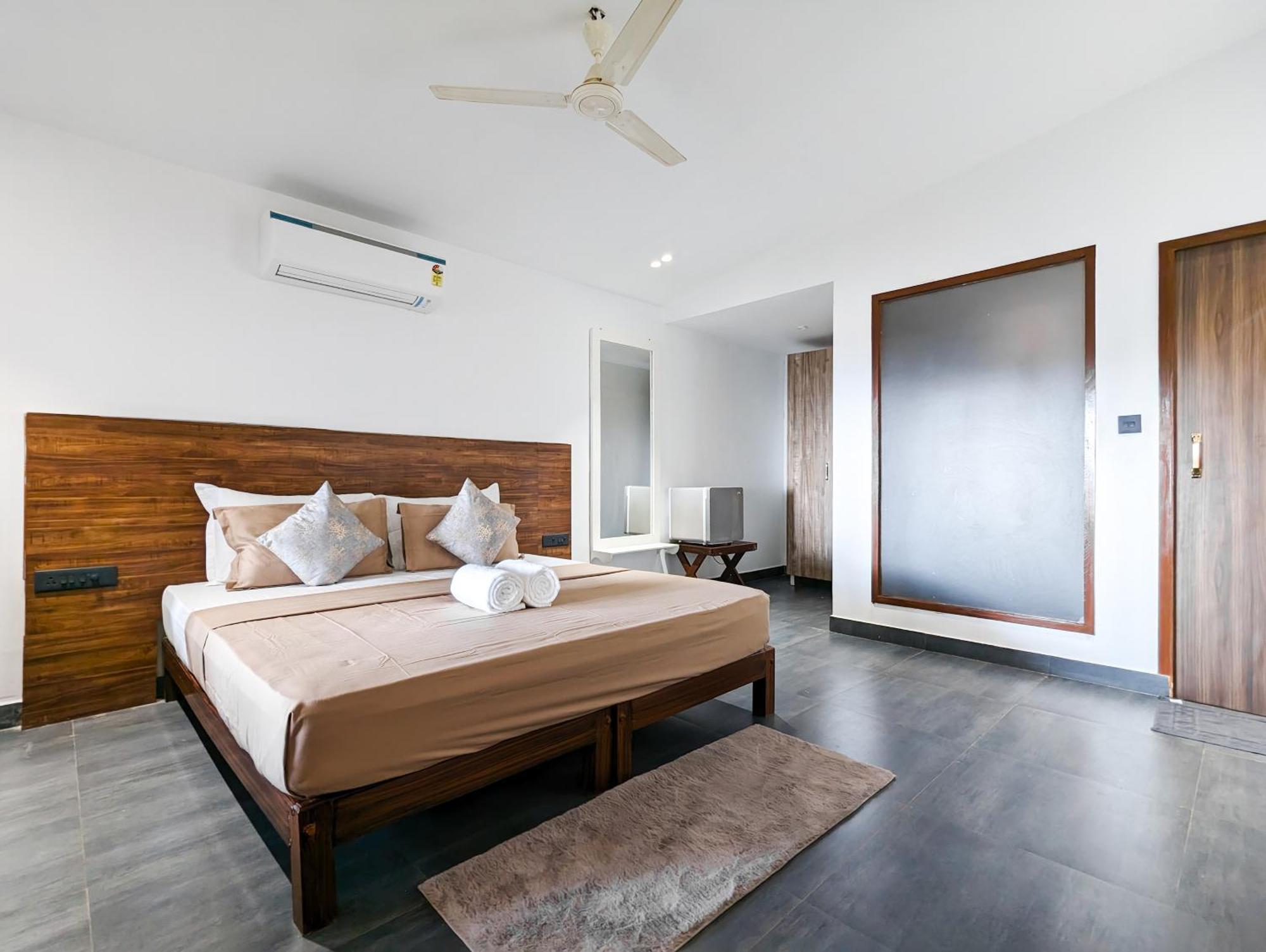 Aqua Beach Stays Ashwem Mandrem Exterior foto
